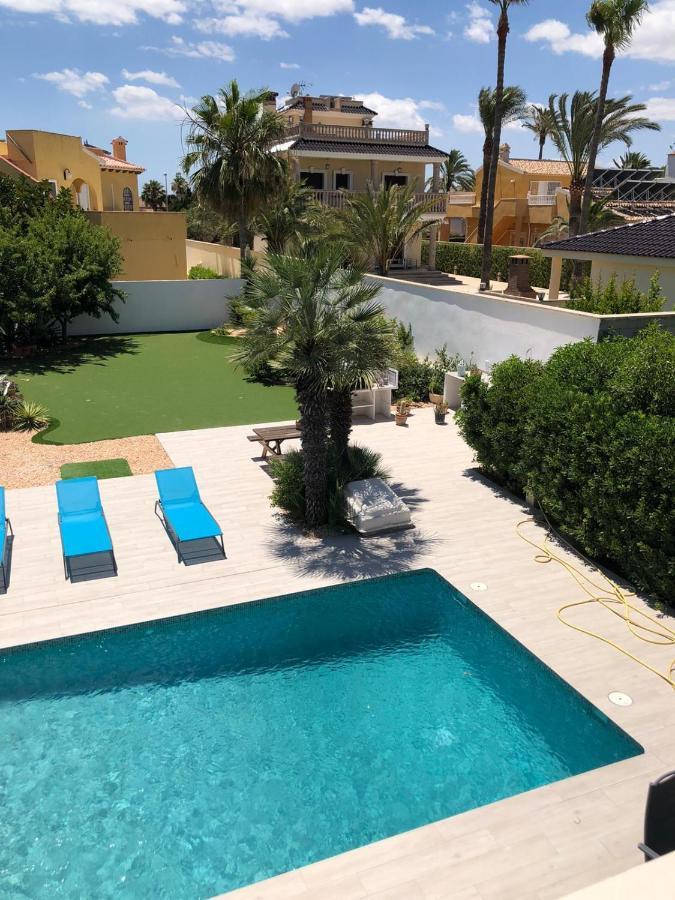 אוריהואלה Beach Villa Playa Flamenca מראה חיצוני תמונה